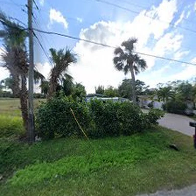 C&E Landscaping Services 1989 LLC