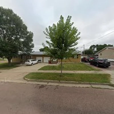 B & B LANDSCAPING AND SNOW REMOVAL LLC