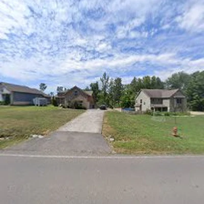 Two Oaks Landscaping LLC