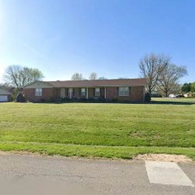 Glass Straight Line Lawn Care