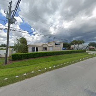 One Construction & Roofing Contractors