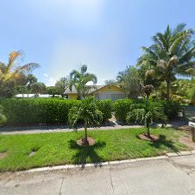 Seagrape landscaping INC