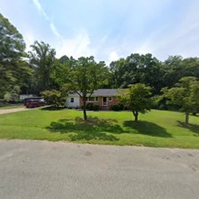 Down To Earth Lawn Care & Landscaping