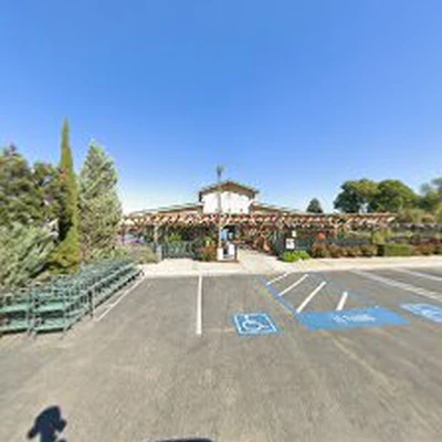 SummerWinds Nursery