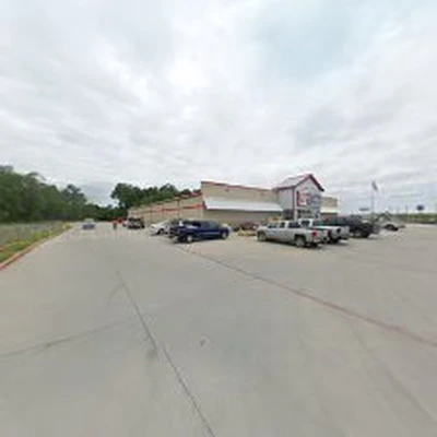 Garden Center at Tractor Supply