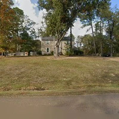 Lewis Lawn Care Services, LLC