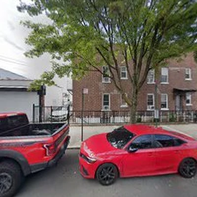 Couchsteamer. Cleaning in NYC New Jersey Staten Island. Couch. Sofa. Rug. Mattress. stain odor removal