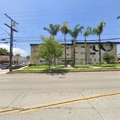 Couch & Upholstery Cleaning – HOLLYWOOD STEAMERS
