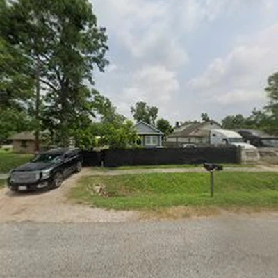 Arm Strong Gutters & Sheet Metal
