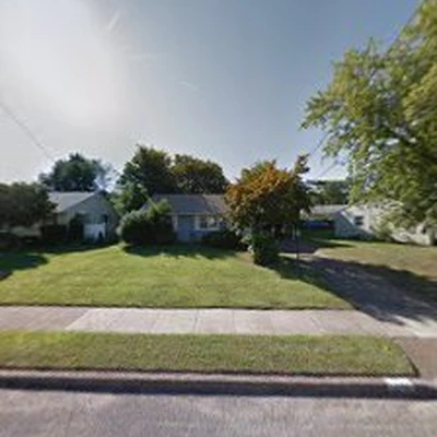 Pamela’s House cleaning LLC I work cleaning houses and apartments