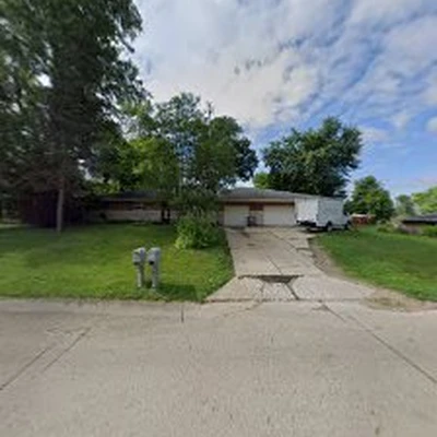 Indy All Pros Carpet Cleaning, Stretching & Repair llc