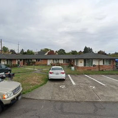 Cleaning Familia Northwest
