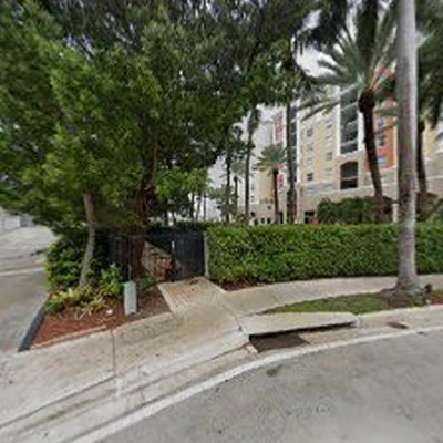 Miami Cleaning Group USA LLC