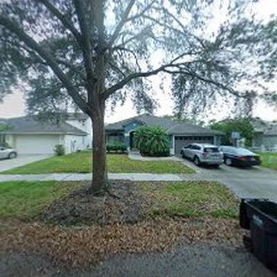 Custom Cleanups LLC