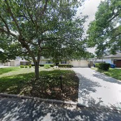 HOWCLEAN FLORIDA LLC
