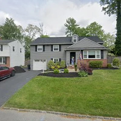 Darling Pools LLC
