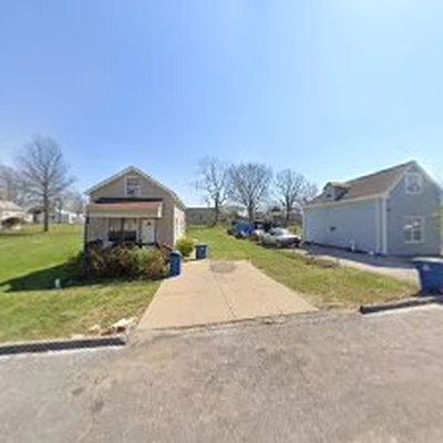 St. Louis Power Washing & Gutter Cleaning LLC