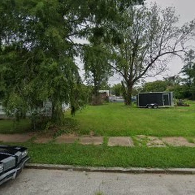 Leaf Free Lawn Care