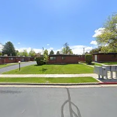 NR cleaning services LLC