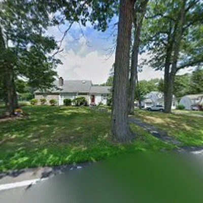 Alvarez Power Washing LLC