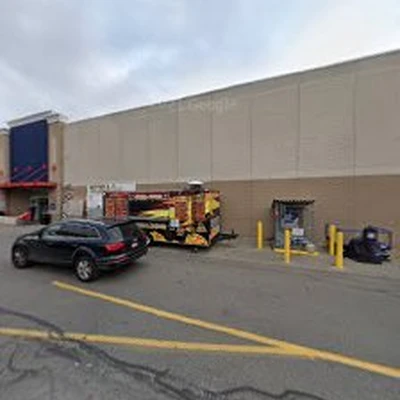 Lowe's Garden Center