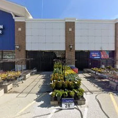 Lowe's Garden Center