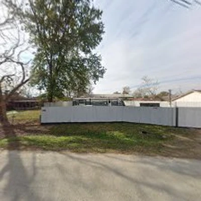 Universal Tree Service