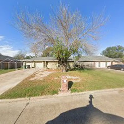 Valencia tree service