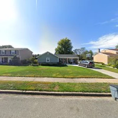 Bumblebee Tree Service & Landscape Design LLC