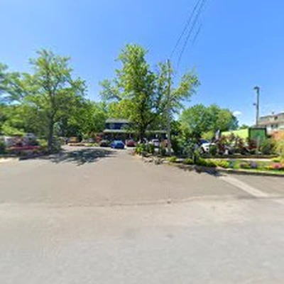 Blue Tree Garden Center