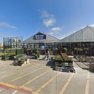 Lowe's Garden Center