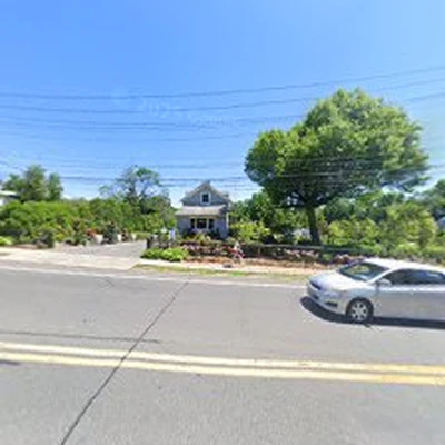 Weaver Gardens