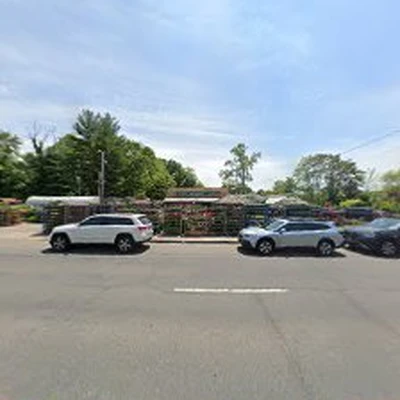 Mangone’s Garden Center