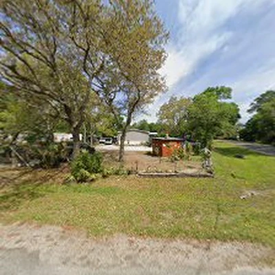 Young's Tree Service & Stump Removal, LLC w/Dr. Ugly ISA Certified Arborist