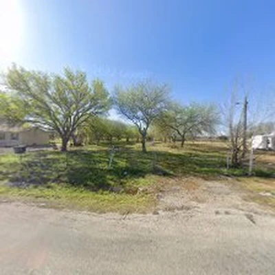 Rosales Yard Maintenance