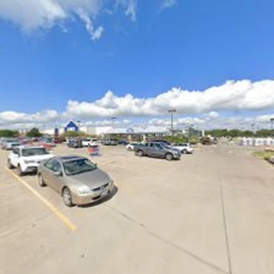 Lowe's Garden Center