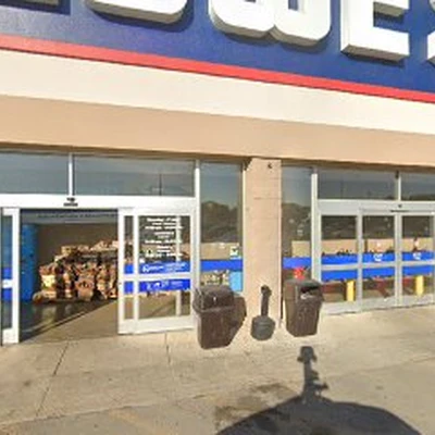 Lowe's Garden Center