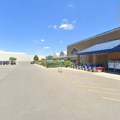 Lowe's Garden Center