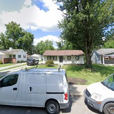 Woodpeckerz Tree Service And Outdoor Management