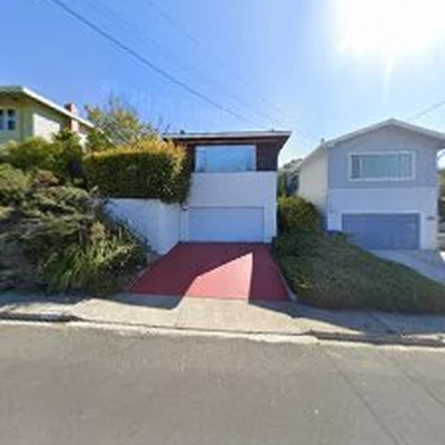 Fast Haul - Junk Removal - Berkeley - Oakland - San Francisco - Bay Area