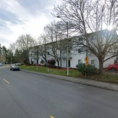 Edmonds Tree services