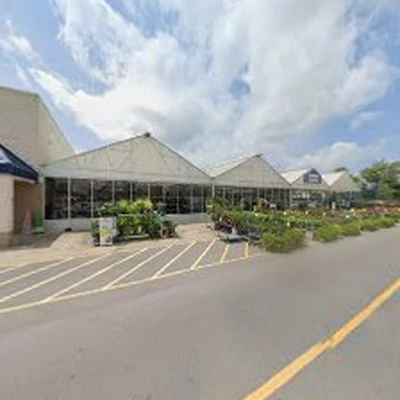 Lowe's Garden Center