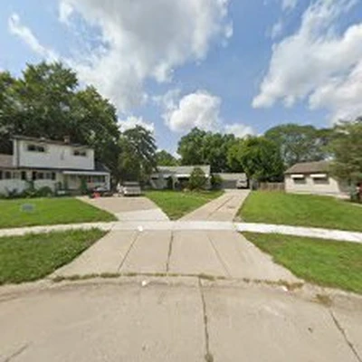 Metro Detroit Tree & Firewood