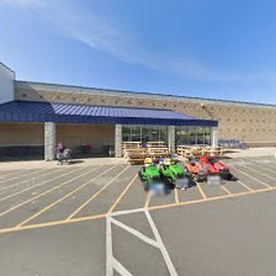Lowe's Garden Center