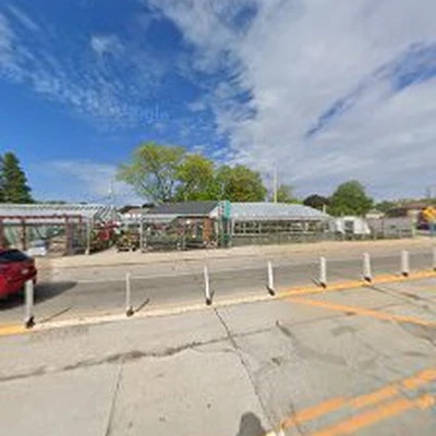Fred's Garden Center