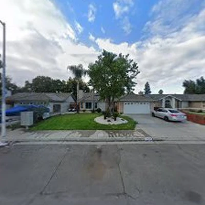 Crown Leaf Tree Services, Inc.