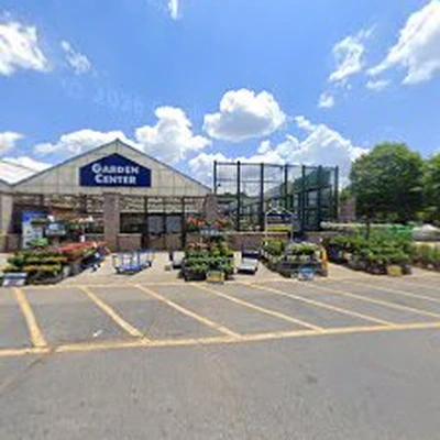 Lowe's Garden Center