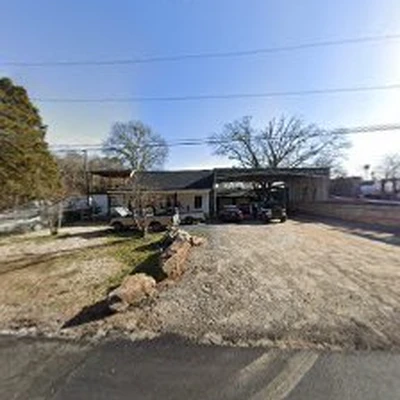 White Oak Tree Service LLC