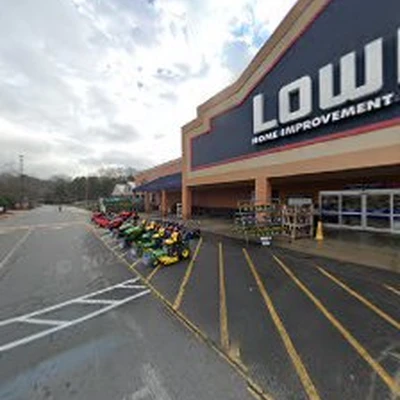 Lowe's Garden Center