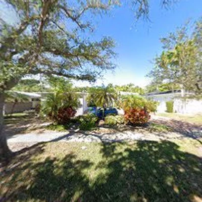 Sunshine Grove Arbors